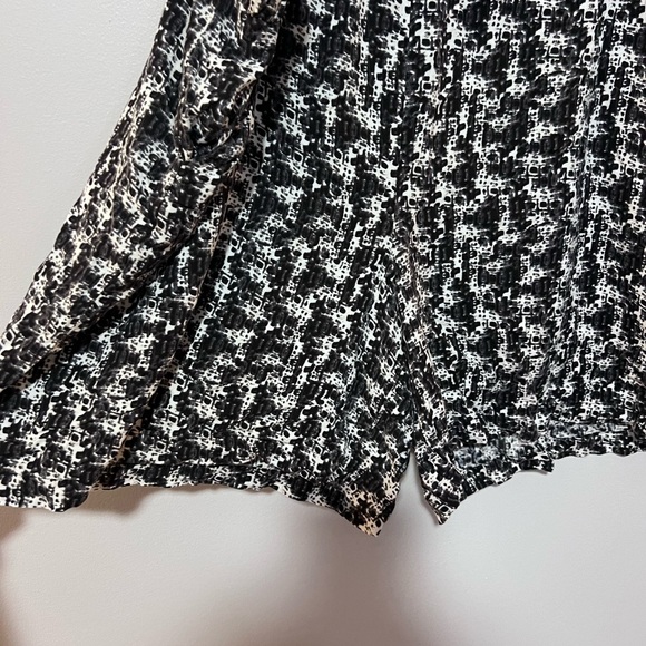 New Directions Shorts Size 2X - Picture 4 of 5